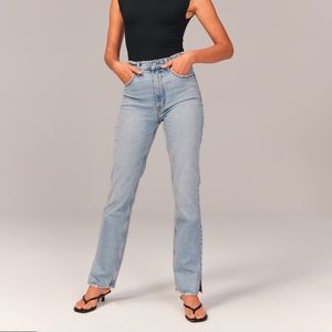 Abercrombie 90s Ultra High Rise Straight Jeans